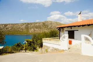 Mantas Bay Hotel Vouliagmeni-See